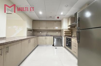 Apartment - 1 Bedroom - 2 Bathrooms for rent in East Porto Drive - Porto Arabia - The Pearl Island - Doha
