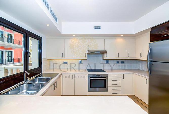 60556715 - Property Image 3