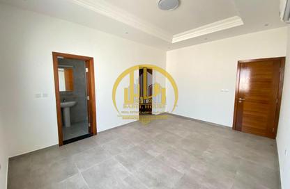 Apartment - 2 - 3 for rent in Bin Omran 28 - Fereej Bin Omran - Doha