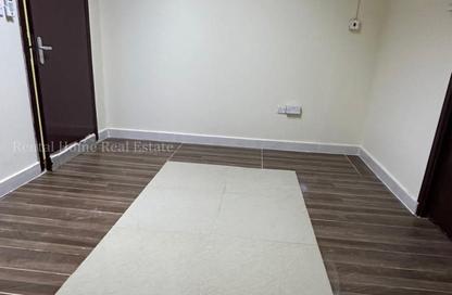 Apartment - Studio - 1 Bathroom for rent in Al Dafna - Al Dafna - Doha Apartment - Studio - 1 Bathroom for rent in Al Dafna - Al Dafna - Doha