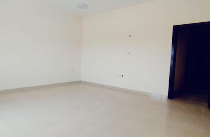 Villa - Studio - 1 Bathroom for rent in Bin Omran - Fereej Bin Omran - Doha