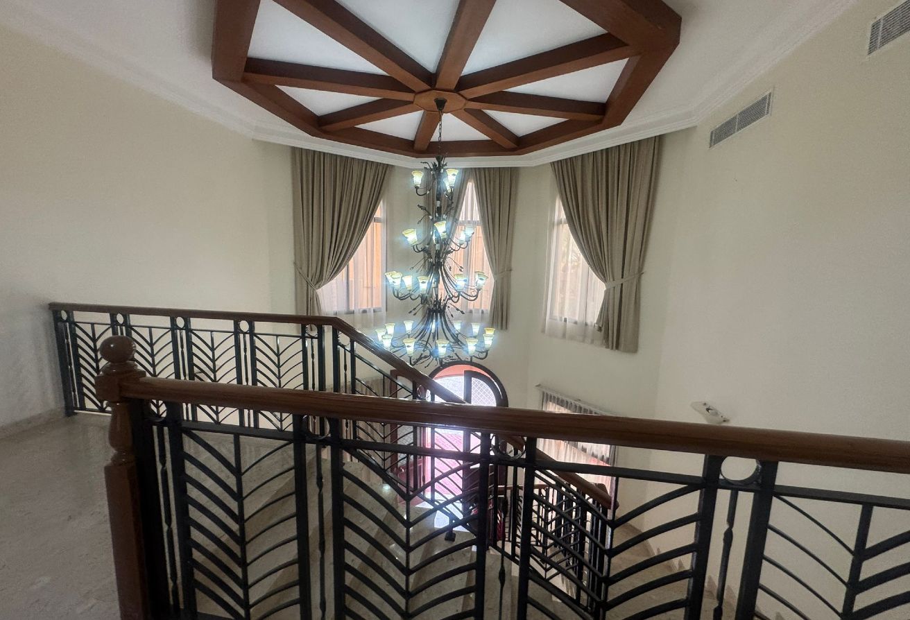 LAGOONA Semi Furnished 5 Bedroom Villa with Maid thumbnail 30