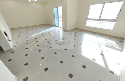 Apartment - 2 - 2 for rent in Umm Ghwailina Comm - Umm Ghuwalina - Umm Ghuwailina - Doha