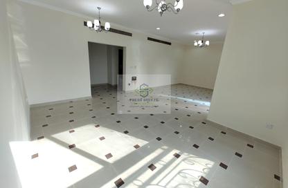 Apartment - 2 - 2 for rent in Umm Ghwailina Comm - Umm Ghuwalina - Umm Ghuwailina - Doha