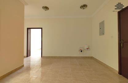 Apartment - 2 - 1 for rent in Anas Street - Fereej Bin Mahmoud North - Fereej Bin Mahmoud - Doha Apartment - 2 - 1 for rent in Anas Street - Fereej Bin Mahmoud North - Fereej Bin Mahmoud - Doha