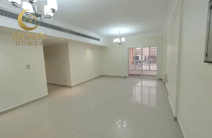 Apartment - 3 Bedrooms - 3 Bathrooms for rent in Al Mansoura - Al Mansoura - Doha