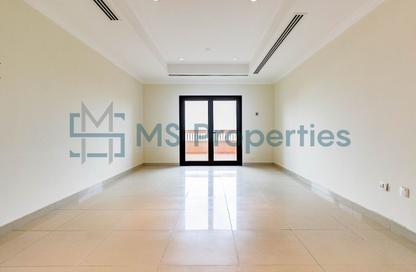 Apartment - Studio - 1 Bathroom for rent in West Porto Drive - Porto Arabia - The Pearl Island - Doha