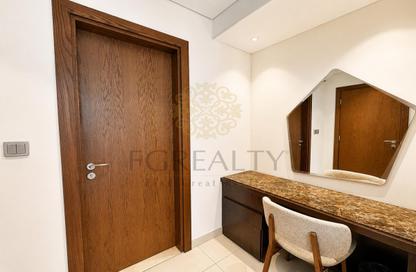 Apartment - 1 - 2 for rent in Viva West - Viva Bahriyah - The Pearl Island - Doha Apartment - 1 - 2 for rent in Viva West - Viva Bahriyah - The Pearl Island - Doha