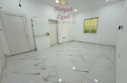 Apartment - 2 Bedrooms - 3 Bathrooms for rent in Al Kharaitiyat - Al Kharaitiyat - Al Kharaitiyat - Umm Salal Mohammed