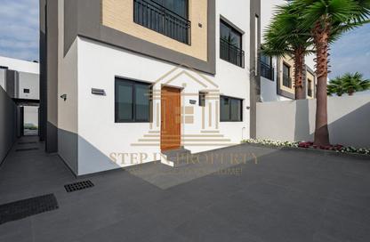 Compound - 6 - 6 for rent in Muaither Area - Al Rayyan - Doha