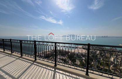 Penthouse - 3 Bedrooms - 4 Bathrooms for rent in Floresta Gardens - Floresta Gardens - The Pearl Island - Doha