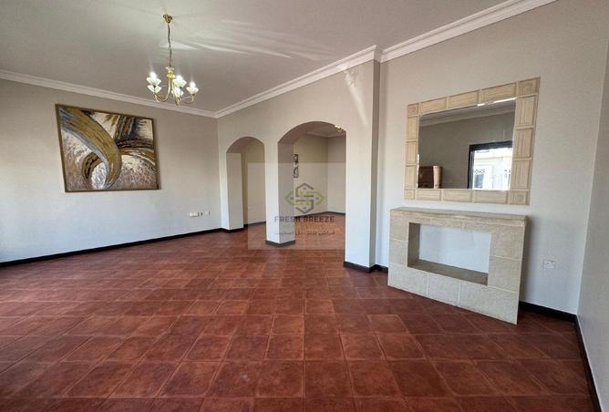 54689972 - Property Image 2