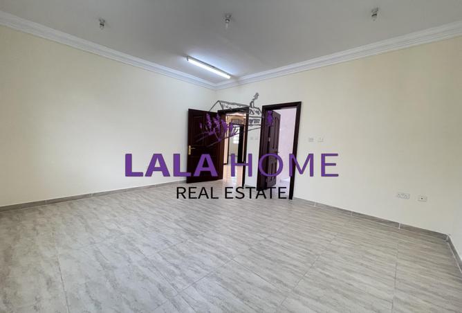 51672380 - Property Image 3