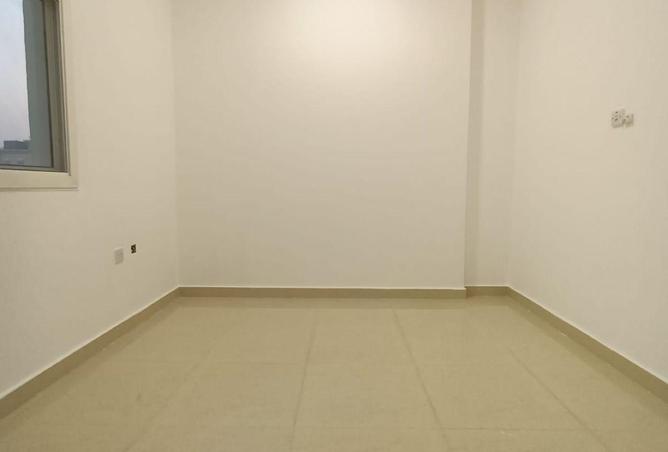 57677612 - Property Image 3