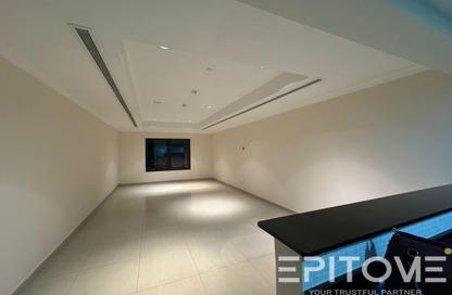 Apartment - Studio - 1 for sale in West Porto Drive - Porto Arabia - The Pearl Island - Doha