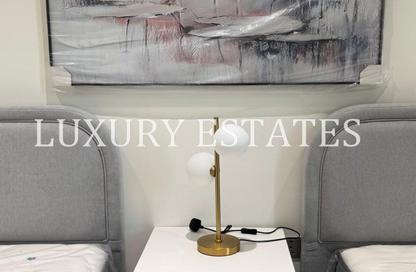 Apartment - 2 - 3 for sale in Crescent Building - Yasmeen City - Lusail