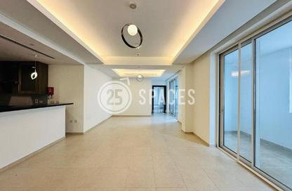 Apartment - 1 - 2 for rent in Viva East - Viva Bahriyah - The Pearl Island - Doha