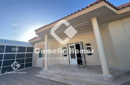Villa - 5 Bedrooms - 7+ Bathrooms for rent in Izghawa - Izghawa - Doha