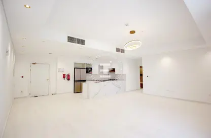 Apartment - 2 Bedrooms - 2 Bathrooms for sale in D22 - Fox Hills - Lusail