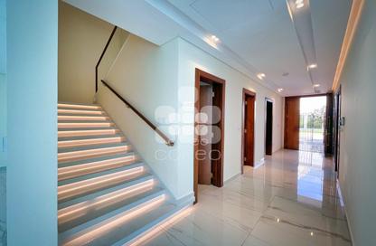 Villa - 5 - 6 for rent in Floresta Gardens - Floresta Gardens - The Pearl Island - Doha