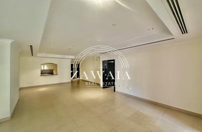 Apartment - 1 Bedroom - 2 Bathrooms for rent in East Porto Drive - Porto Arabia - The Pearl Island - Doha
