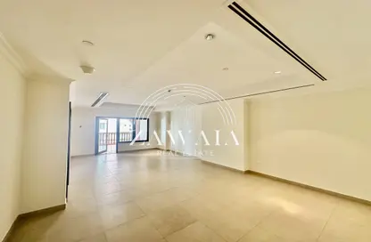 Apartment - 1 Bedroom - 2 Bathrooms for rent in East Porto Drive - Porto Arabia - The Pearl Island - Doha