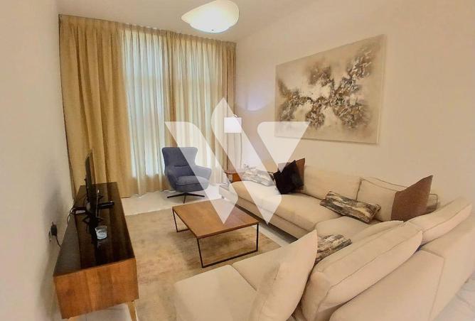 988580 - Property Image 2