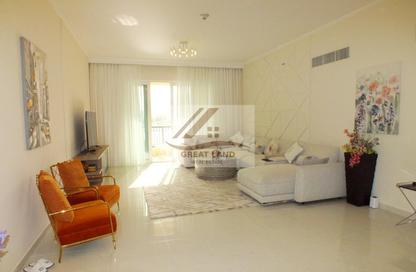 Townhouse - 2 - 3 for sale in Tower 29 - Viva Bahriyah - The Pearl Island - Doha