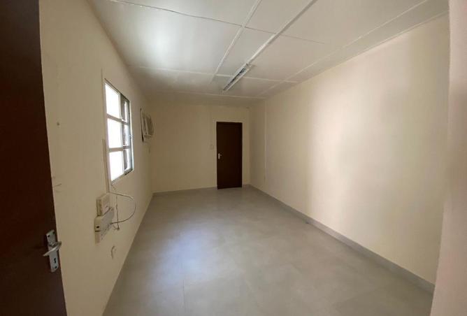 57033516 - Property Main Image
