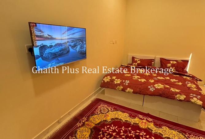 1002573 - Property Image 2