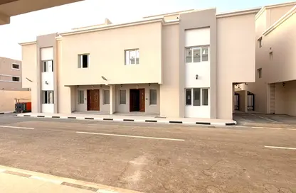 Compound - 5 Bedrooms - 5 Bathrooms for rent in Hazm Al Markhiya - Doha