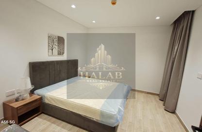 Apartment - 1 Bedroom - 2 Bathrooms for rent in Al Salam Tower - Corniche Road - Corniche Road - Doha