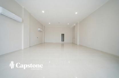 Shop - Studio - 1 for rent in Salwa Road - Al Aziziyah - Doha