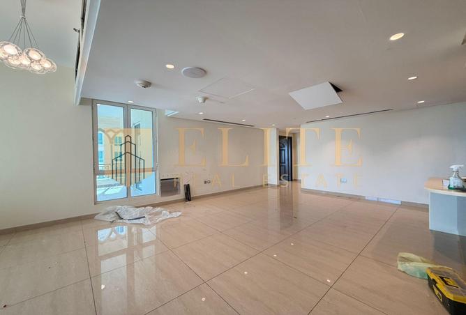 54441788 - Property Image 3