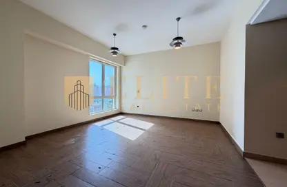 Apartment - 2 Bedrooms - 3 Bathrooms for rent in Viva West - Viva Bahriyah - The Pearl Island - Doha