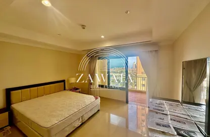 Apartment - 1 Bedroom - 2 Bathrooms for rent in West Porto Drive - Porto Arabia - The Pearl Island - Doha