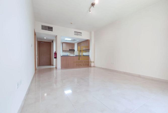 54929725 - Property Main Image