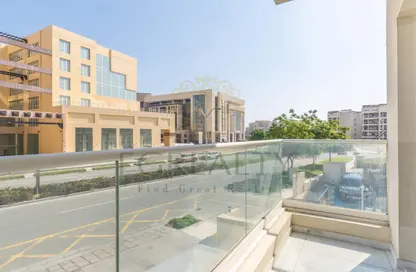 شقة - 2 غرف نوم - 3 حمامات للبيع في بياتزا 1 - بياتزا - فوكس هيلز - الوسيل