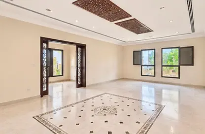 Villa - 4 Bedrooms - 4 Bathrooms for rent in Muraikh Tower - Ras Abu Aboud - Doha