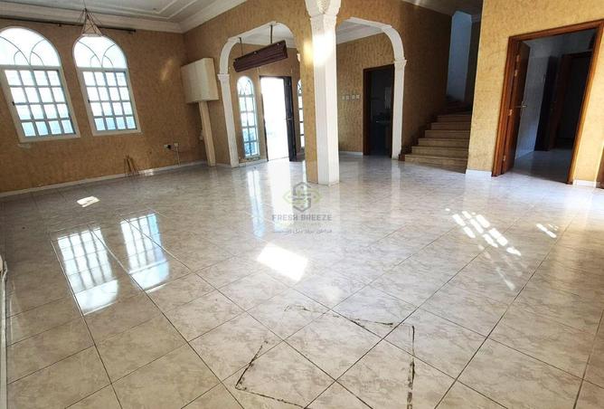 52864740 - Property Image 3