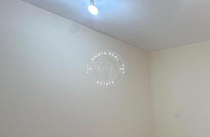 Penthouse - 2 Bedrooms - 1 Bathroom for rent in Ain Khaled - Doha