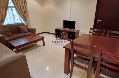 Apartment - 2 Bedrooms - 1 Bathroom for rent in Ibn Asakir Street - Najma - Doha