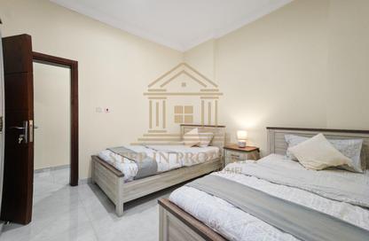 Apartment - 2 Bedrooms - 2 Bathrooms for rent in Al Sadd Road - Al Sadd - Doha