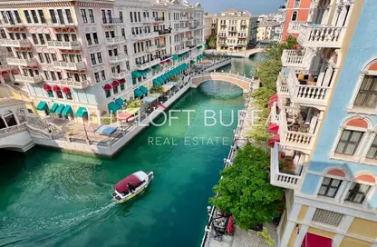 Apartment - 3 Bedrooms - 4 Bathrooms for rent in Carnaval - Qanat Quartier - The Pearl Island - Doha