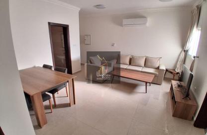 Apartment - 2 Bedrooms - 2 Bathrooms for rent in Bin Omran 35 - Fereej Bin Omran - Doha