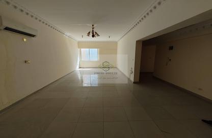 Apartment - 3 Bedrooms - 3 Bathrooms for rent in Old Airport Residential Apartments - Old Airport Road - Doha