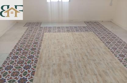 Apartment - Studio - 1 Bathroom for rent in Mughalina - Doha