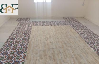 Apartment - Studio - 1 Bathroom for rent in Mughalina - Doha