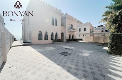 Villa - 5 Bedrooms - 7+ Bathrooms for rent in The Pearl Island - Doha