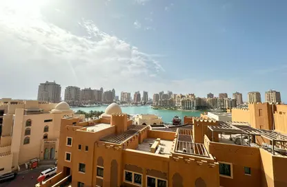 Apartment - 2 Bedrooms - 3 Bathrooms for rent in West Porto Drive - Porto Arabia - The Pearl Island - Doha